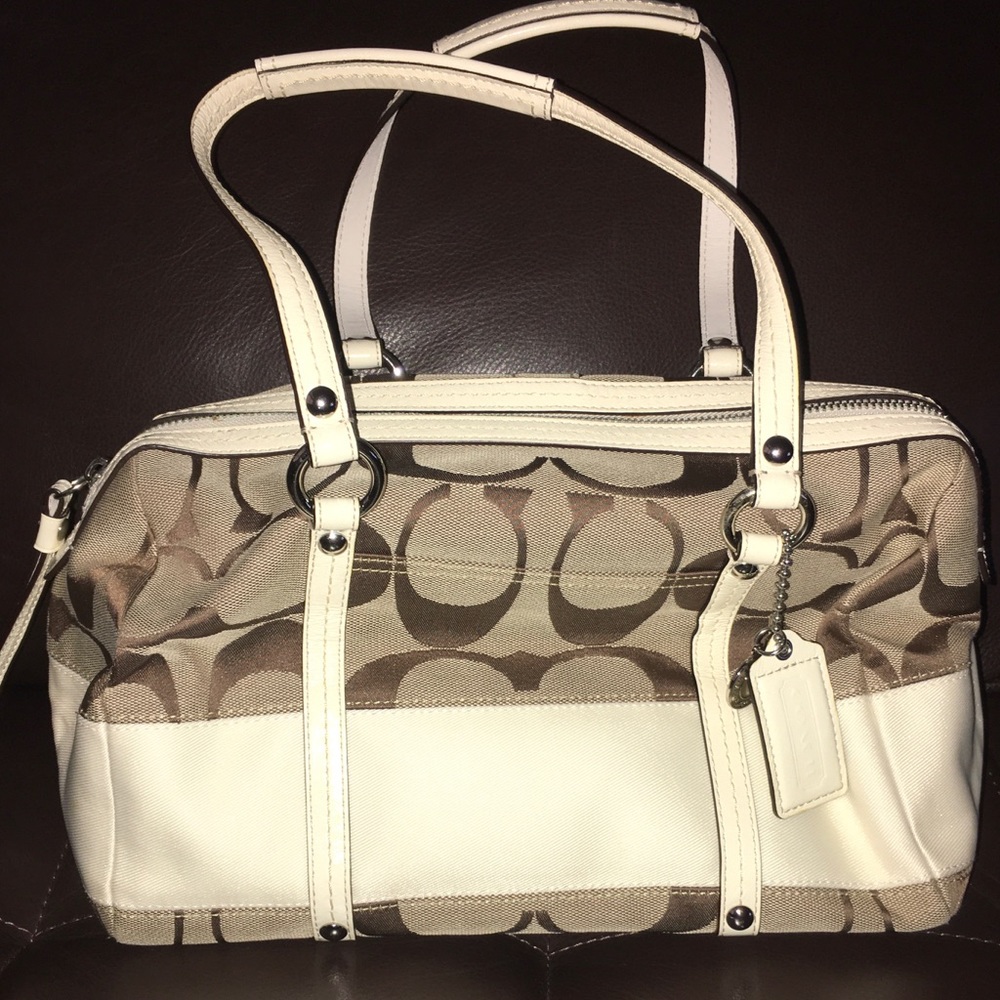 Coach Signature Logo Bag Purse Brown Cream Zip Closure